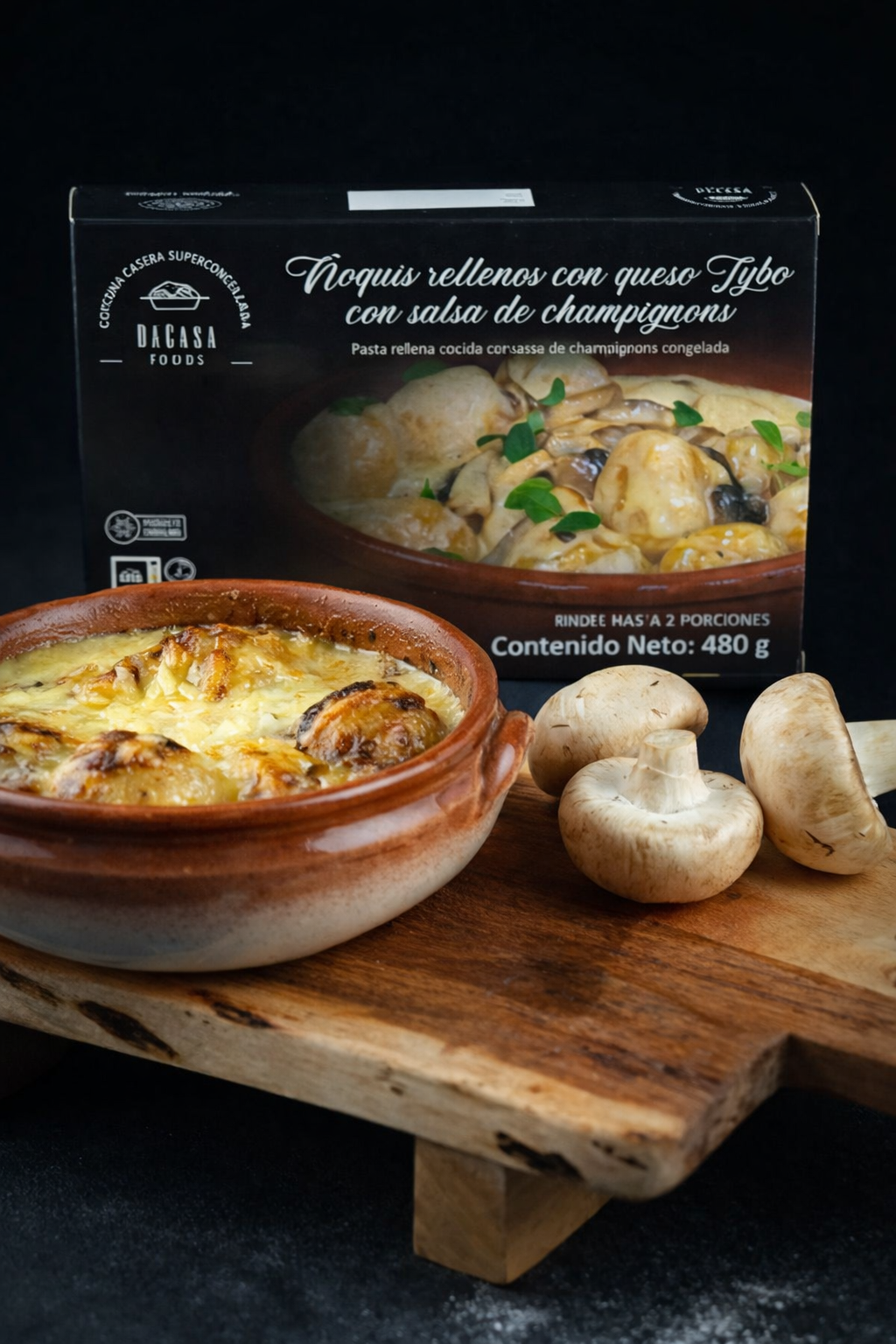 Ñoquis rellenos con su presentación Da Casa