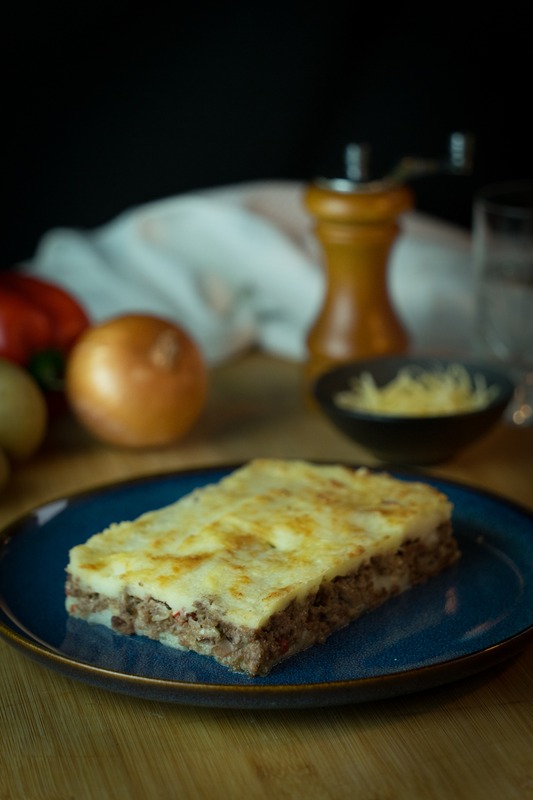Pastel de carne y papa Da Casa servido en un plato